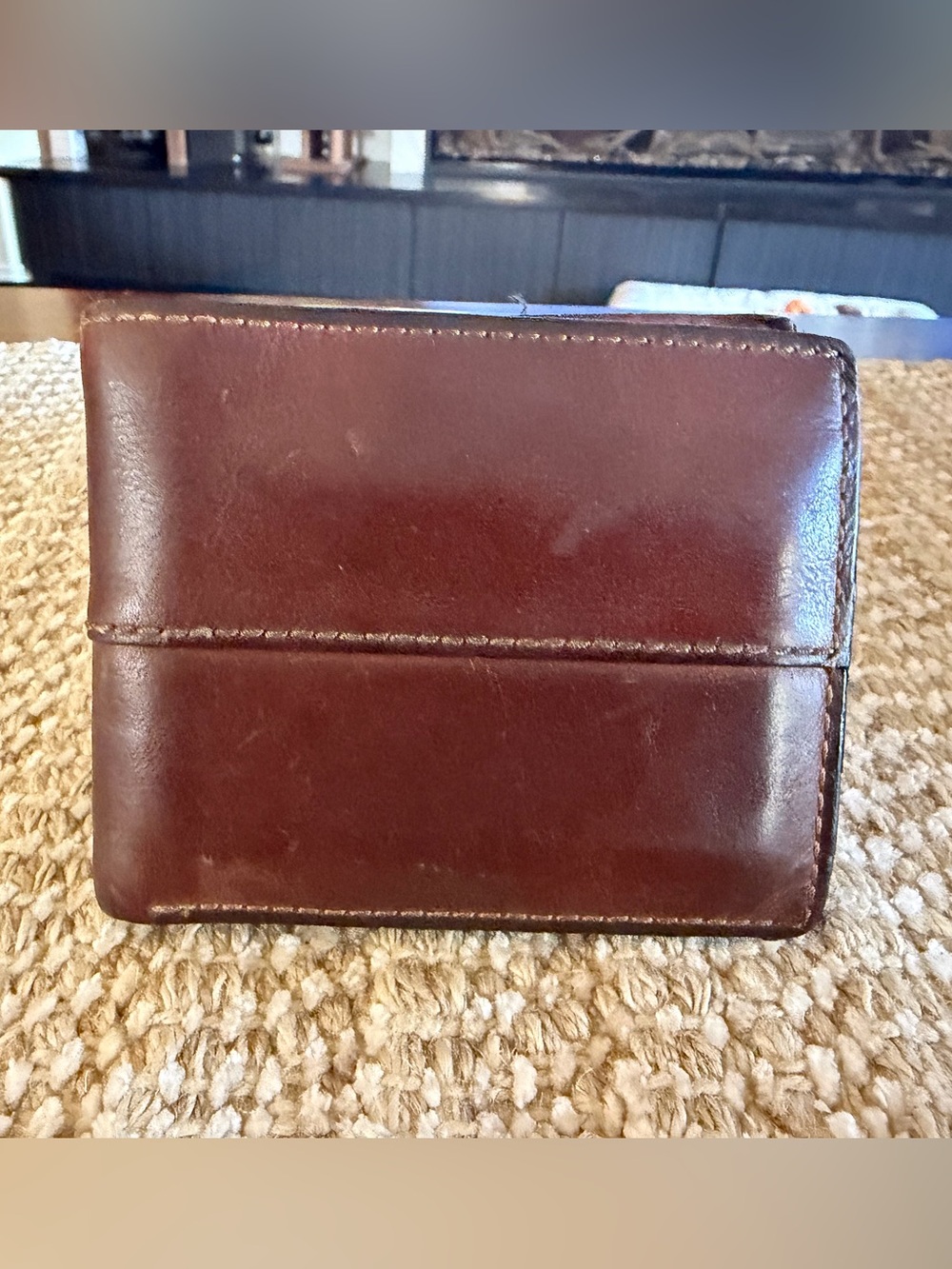 Fossil Mens tri-fold brown leather wallet